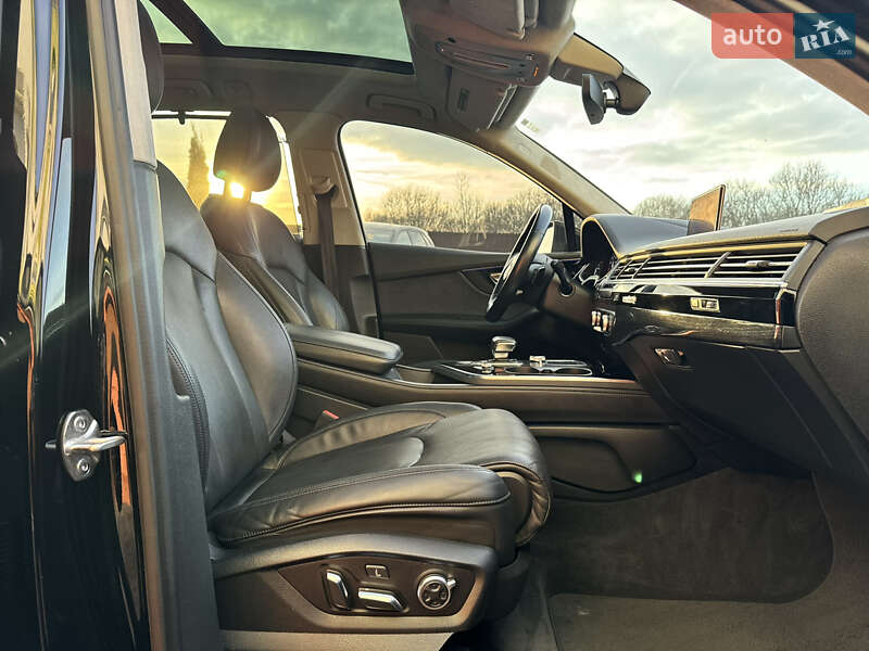 Внедорожник / Кроссовер Audi Q7 2017 в Львове фото 22 Внедорожник / Кроссовер Audi Q7 2017 в Львове