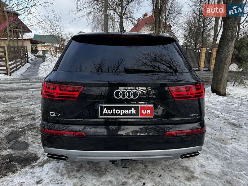 Позашляховик / Кросовер Audi Q7 2017 в Києві фото 8 Позашляховик / Кросовер Audi Q7 2017 в Києві