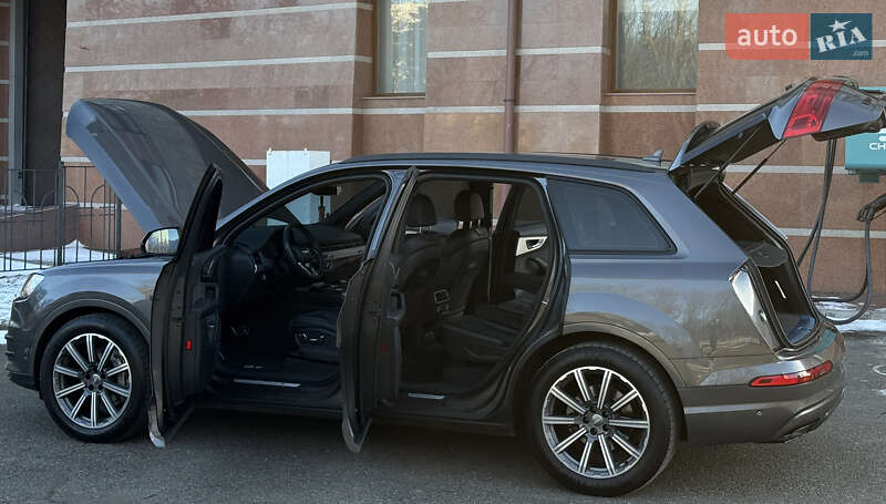 Внедорожник / Кроссовер Audi Q7 2019 в Одессе фото 32 Внедорожник / Кроссовер Audi Q7 2019 в Одессе