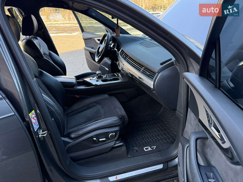 Внедорожник / Кроссовер Audi Q7 2019 в Одессе фото 37 Внедорожник / Кроссовер Audi Q7 2019 в Одессе