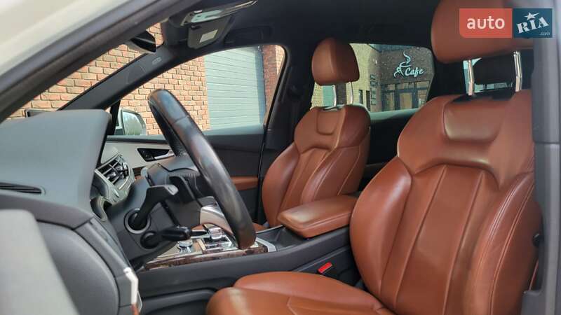 Позашляховик / Кросовер Audi Q7 2018 в Хмельницькому