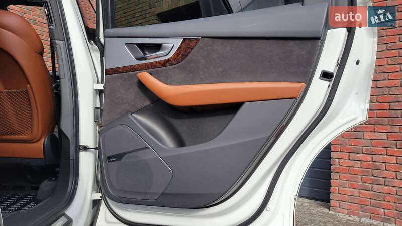 Позашляховик / Кросовер Audi Q7 2018 в Хмельницькому