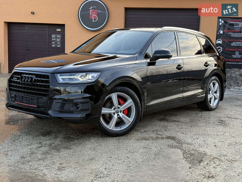 Внедорожник / Кроссовер Audi Q7 2015 в Коломые