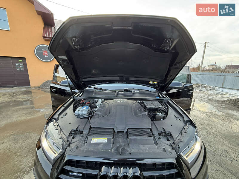 Внедорожник / Кроссовер Audi Q7 2015 в Коломые