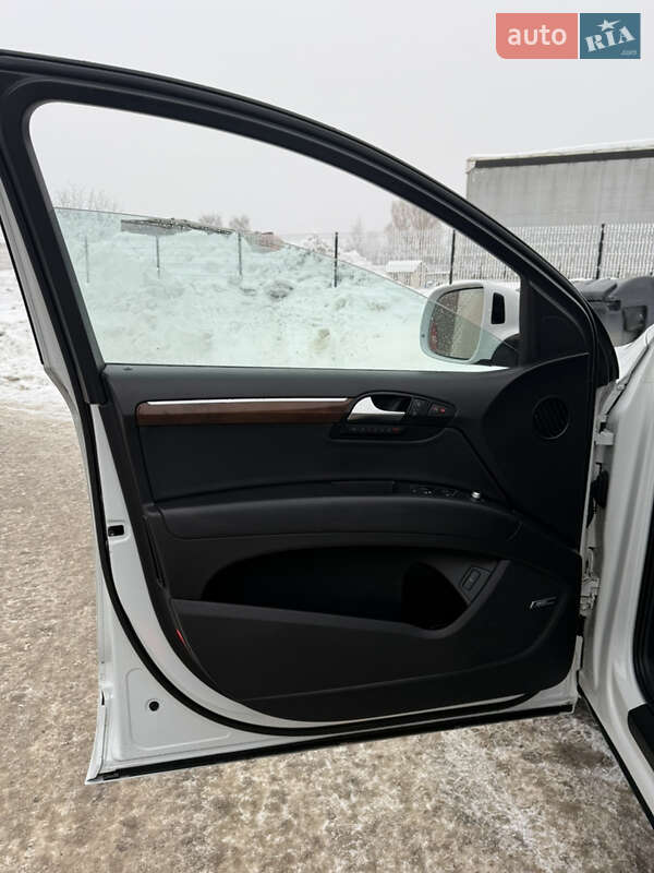 Внедорожник / Кроссовер Audi Q7 2013 в Тернополе фото 49 Внедорожник / Кроссовер Audi Q7 2013 в Тернополе