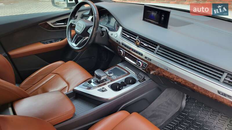 Позашляховик / Кросовер Audi Q7 2018 в Хмельницькому