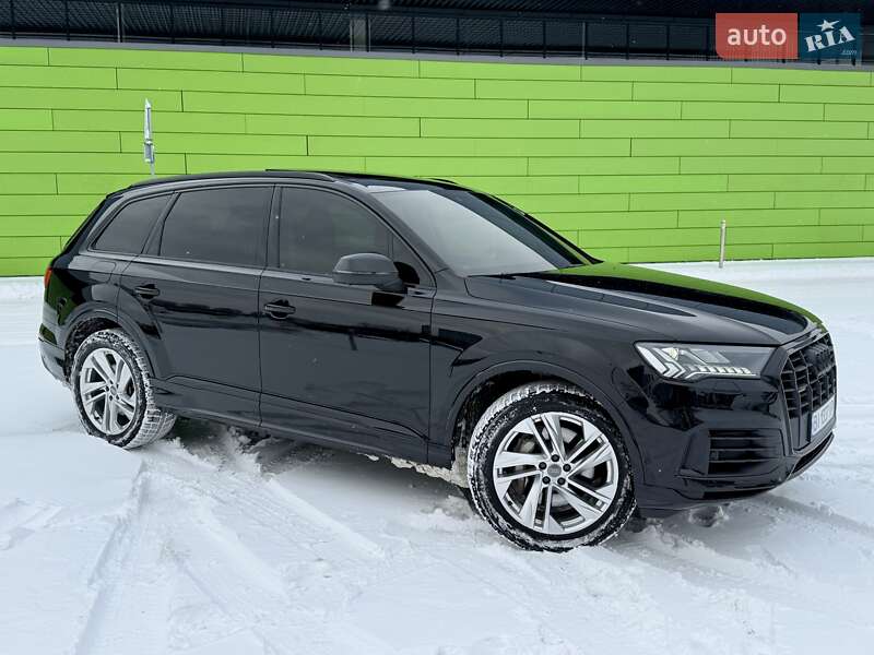 Позашляховик / Кросовер Audi Q7 2019 в Києві фото 8 Позашляховик / Кросовер Audi Q7 2019 в Києві