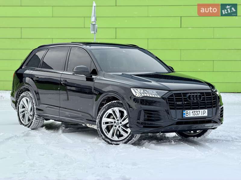 Позашляховик / Кросовер Audi Q7 2019 в Києві фото 10 Позашляховик / Кросовер Audi Q7 2019 в Києві
