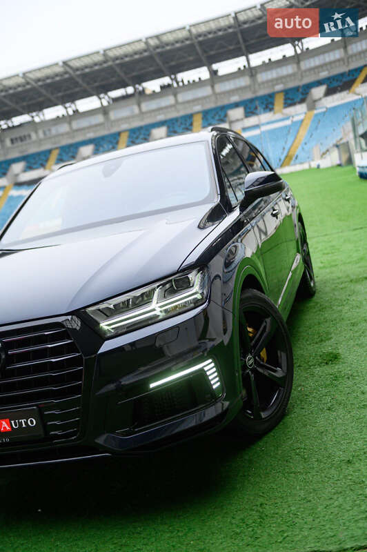 Внедорожник / Кроссовер Audi Q7 2016 в Одессе фото 5 Внедорожник / Кроссовер Audi Q7 2016 в Одессе