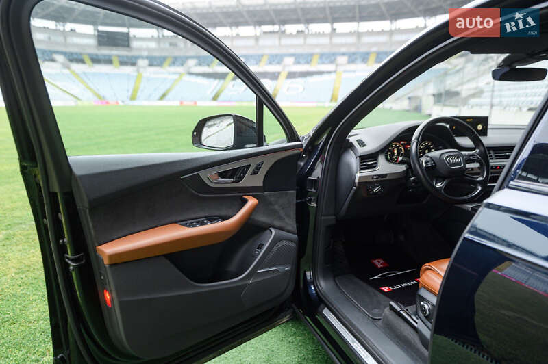 Внедорожник / Кроссовер Audi Q7 2016 в Одессе фото 41 Внедорожник / Кроссовер Audi Q7 2016 в Одессе