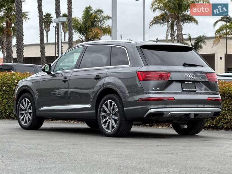 Внедорожник / Кроссовер Audi Q7 2019 в Львове