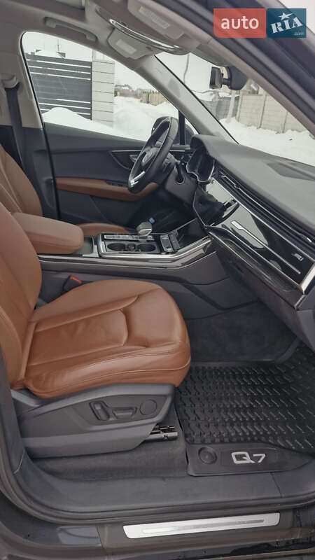Позашляховик / Кросовер Audi Q7 2020 в Тернополі фото 71 Позашляховик / Кросовер Audi Q7 2020 в Тернополі