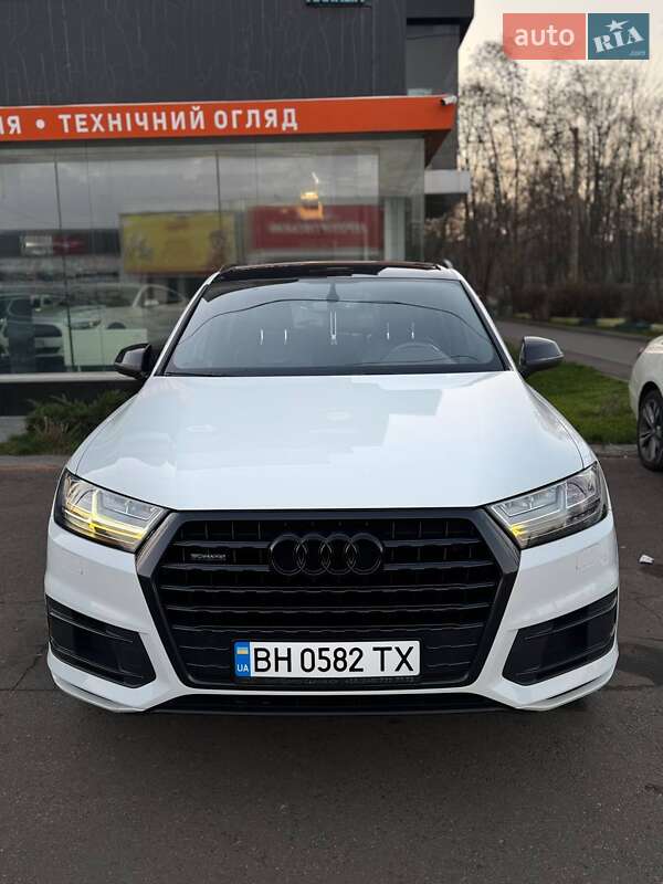 Audi Q7 2017