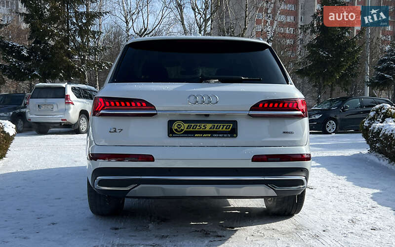 Позашляховик / Кросовер Audi Q7 2022 в Львові
