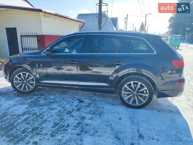 Внедорожник / Кроссовер Audi Q7 2017 в Рокитном фото 6 Внедорожник / Кроссовер Audi Q7 2017 в Рокитном