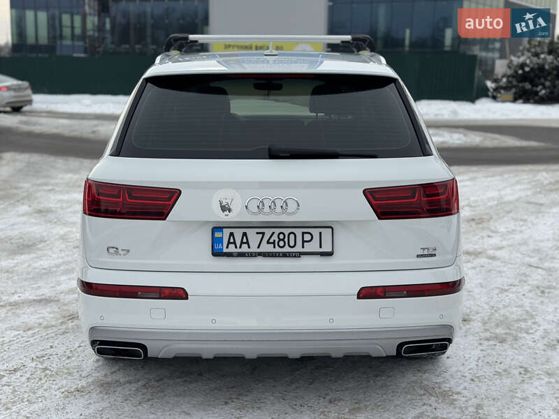 Позашляховик / Кросовер Audi Q7 2016 в Києві фото 6 Позашляховик / Кросовер Audi Q7 2016 в Києві