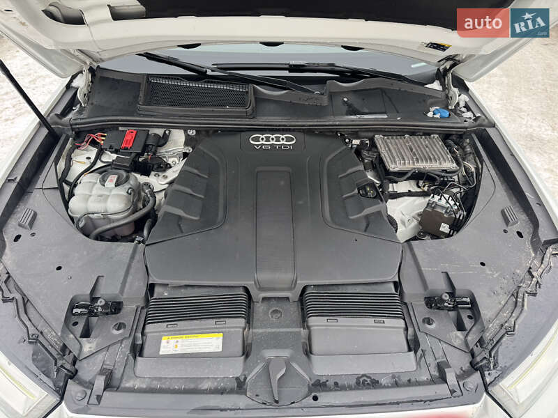 Позашляховик / Кросовер Audi Q7 2016 в Києві фото 34 Позашляховик / Кросовер Audi Q7 2016 в Києві