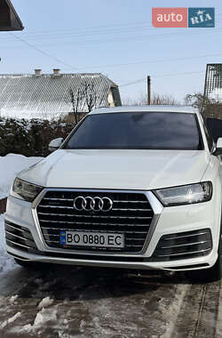 Внедорожник / Кроссовер Audi Q7 2017 в Бучаче