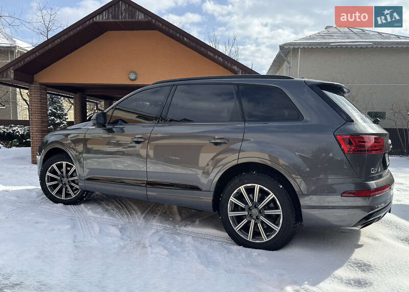 Позашляховик / Кросовер Audi Q7 2018 в Косові фото 28 Позашляховик / Кросовер Audi Q7 2018 в Косові