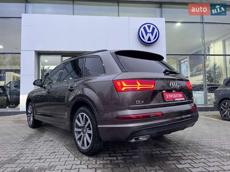 Позашляховик / Кросовер Audi Q7 2016 в Житомирі фото 5 Позашляховик / Кросовер Audi Q7 2016 в Житомирі
