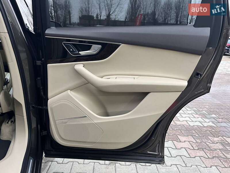 Позашляховик / Кросовер Audi Q7 2016 в Житомирі фото 30 Позашляховик / Кросовер Audi Q7 2016 в Житомирі