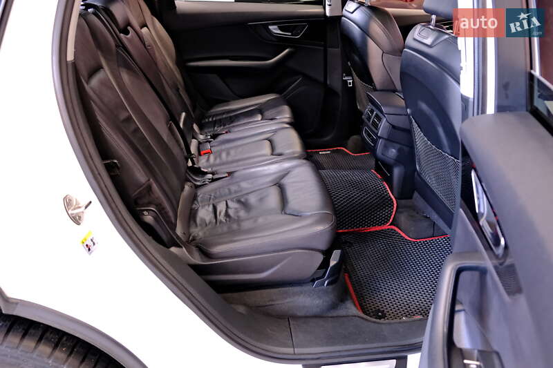 Внедорожник / Кроссовер Audi Q7 2015 в Одессе фото 39 Внедорожник / Кроссовер Audi Q7 2015 в Одессе