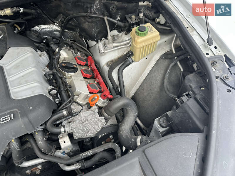 Позашляховик / Кросовер Audi Q7 2012 в Києві