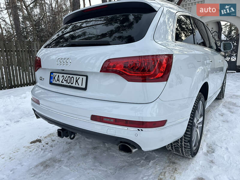 Позашляховик / Кросовер Audi Q7 2012 в Києві