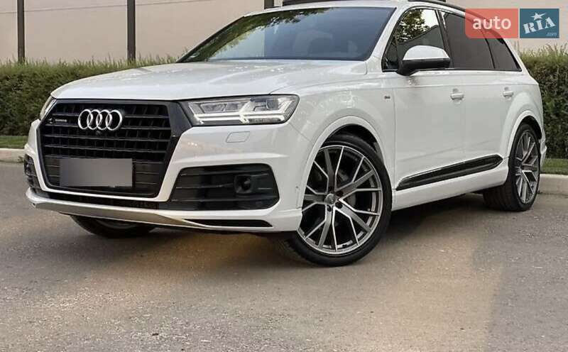 Внедорожник / Кроссовер Audi Q7 2018 в Одессе
