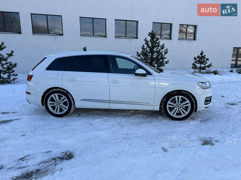 Внедорожник / Кроссовер Audi Q7 2017 в Луцке фото 2 Внедорожник / Кроссовер Audi Q7 2017 в Луцке
