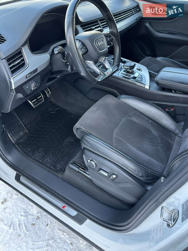 Внедорожник / Кроссовер Audi Q7 2017 в Луцке фото 19 Внедорожник / Кроссовер Audi Q7 2017 в Луцке