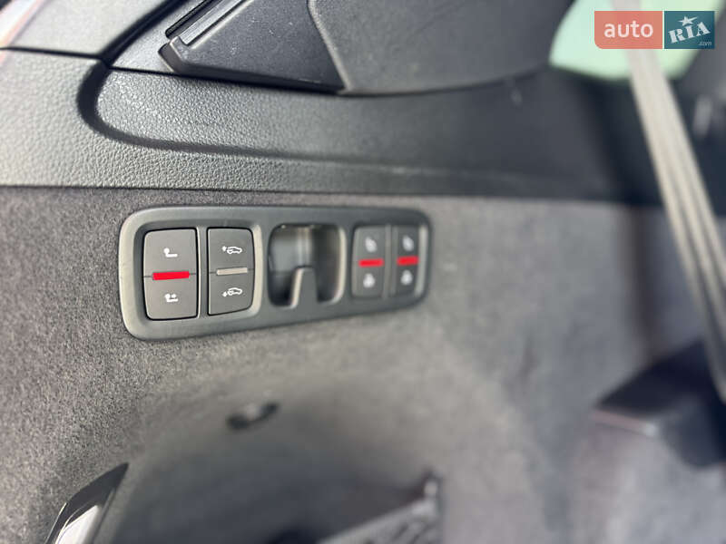 Внедорожник / Кроссовер Audi Q7 2015 в Хмельницком фото 45 Внедорожник / Кроссовер Audi Q7 2015 в Хмельницком