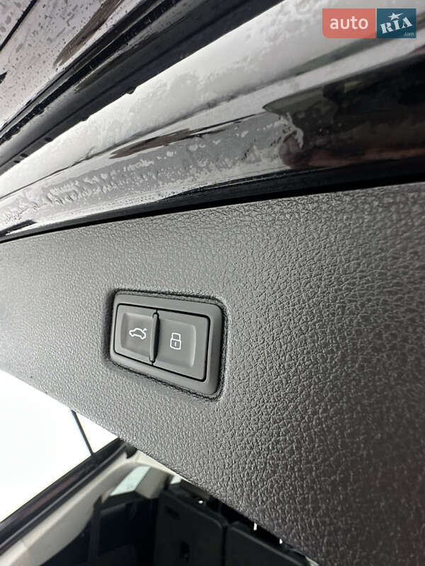 Внедорожник / Кроссовер Audi Q7 2015 в Рожнятове