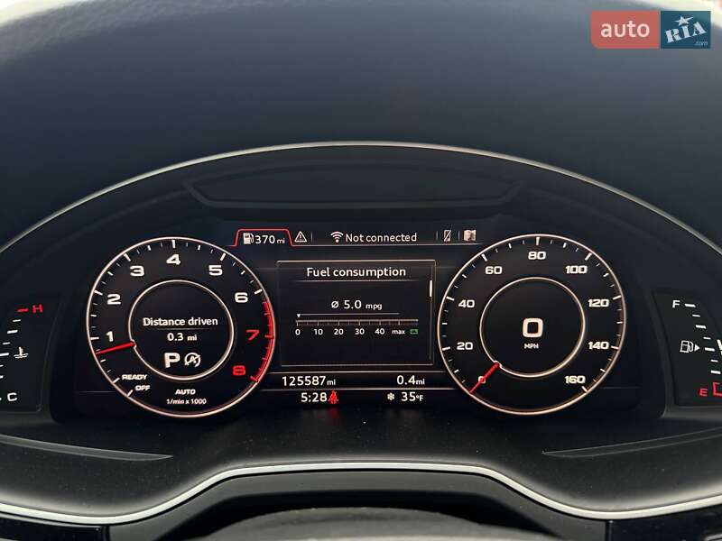 Позашляховик / Кросовер Audi Q7 2016 в Луцьку