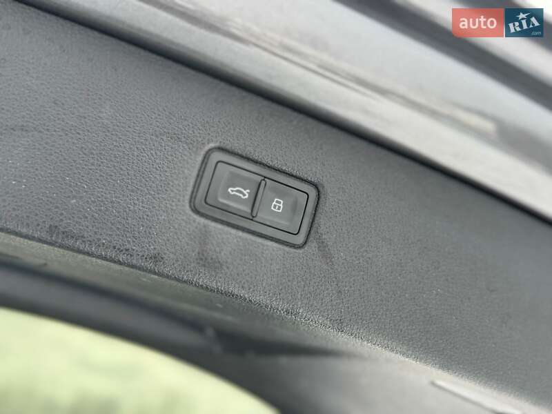 Внедорожник / Кроссовер Audi Q7 2021 в Львове