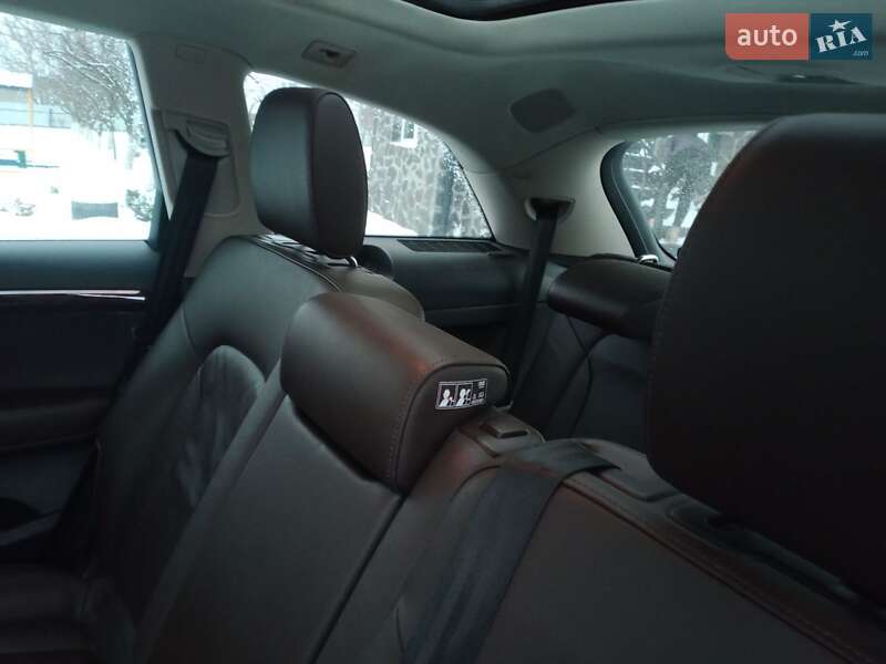 Позашляховик / Кросовер Audi Q7 2011 в Горохові