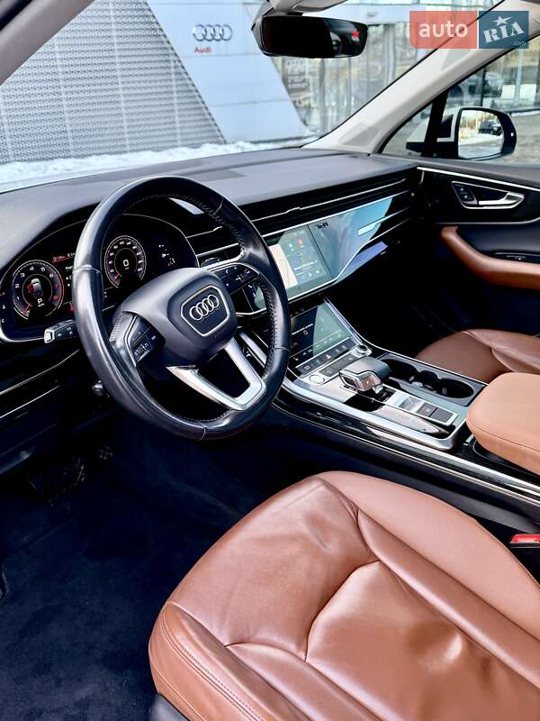 Внедорожник / Кроссовер Audi Q7 2020 в Львове