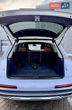 Внедорожник / Кроссовер Audi Q7 2020 в Львове
