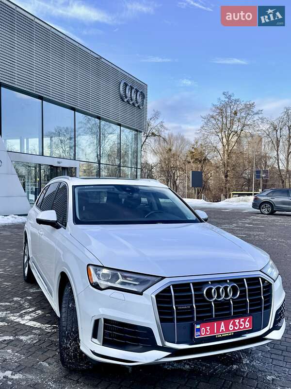 Позашляховик / Кросовер Audi Q7 2020 в Львові
