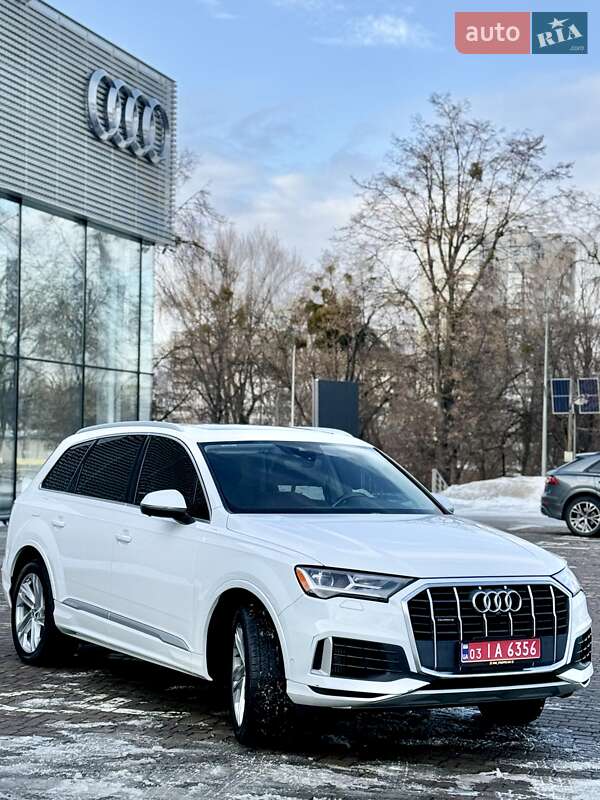 Позашляховик / Кросовер Audi Q7 2020 в Львові