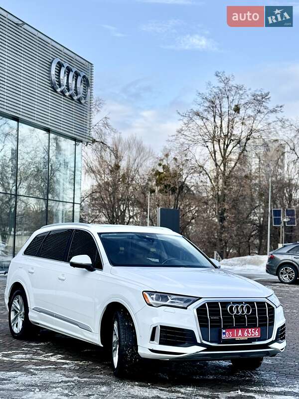 Позашляховик / Кросовер Audi Q7 2020 в Львові