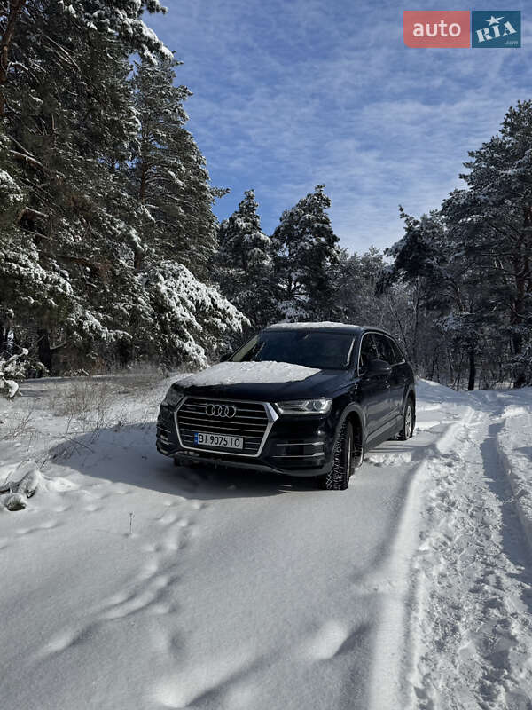 Позашляховик / Кросовер Audi Q7 2018 в Горішніх Плавнях фото 64 Позашляховик / Кросовер Audi Q7 2018 в Горішніх Плавнях