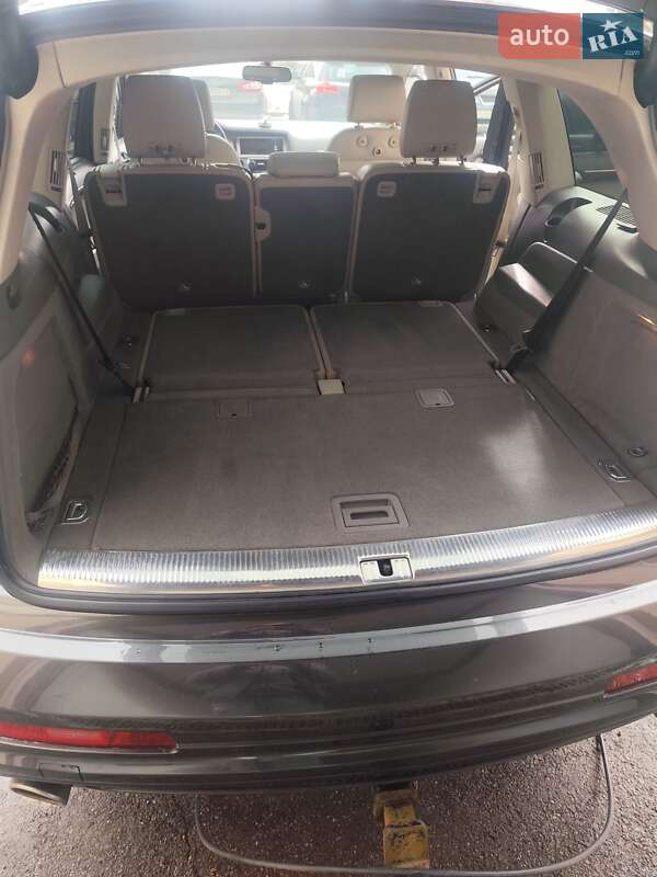 Внедорожник / Кроссовер Audi Q7 2014 в Львове фото 14 Внедорожник / Кроссовер Audi Q7 2014 в Львове