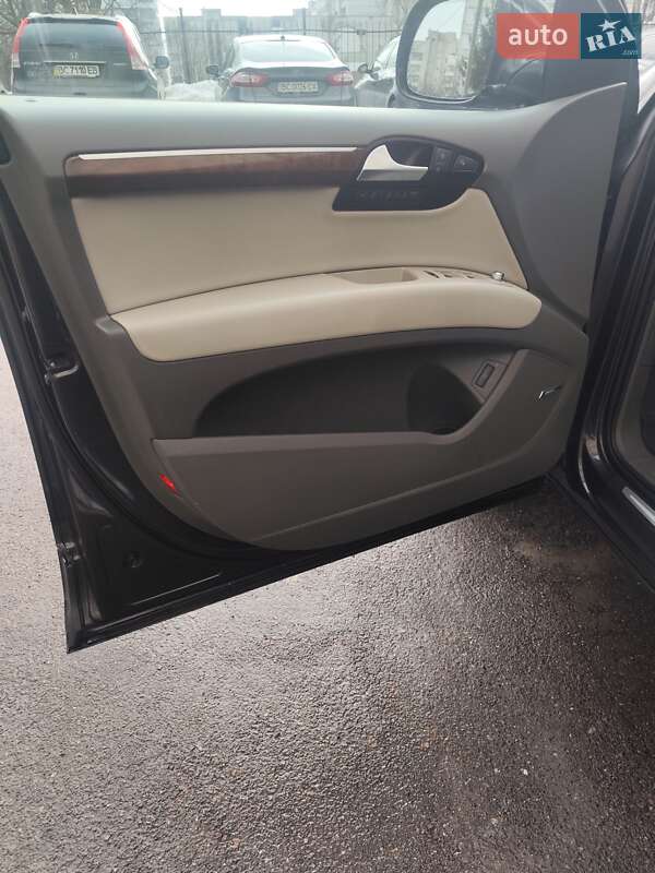 Позашляховик / Кросовер Audi Q7 2014 в Львові фото 21 Позашляховик / Кросовер Audi Q7 2014 в Львові