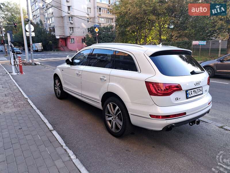 Внедорожник / Кроссовер Audi Q7 2015 в Киеве фото 6 Внедорожник / Кроссовер Audi Q7 2015 в Киеве