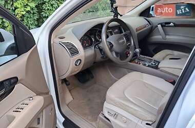 Внедорожник / Кроссовер Audi Q7 2015 в Киеве фото 12 Внедорожник / Кроссовер Audi Q7 2015 в Киеве