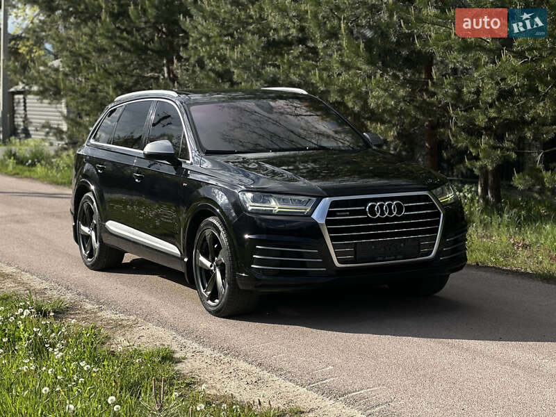 Audi Q7 2016