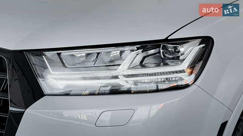 Внедорожник / Кроссовер Audi Q7 2019 в Ровно