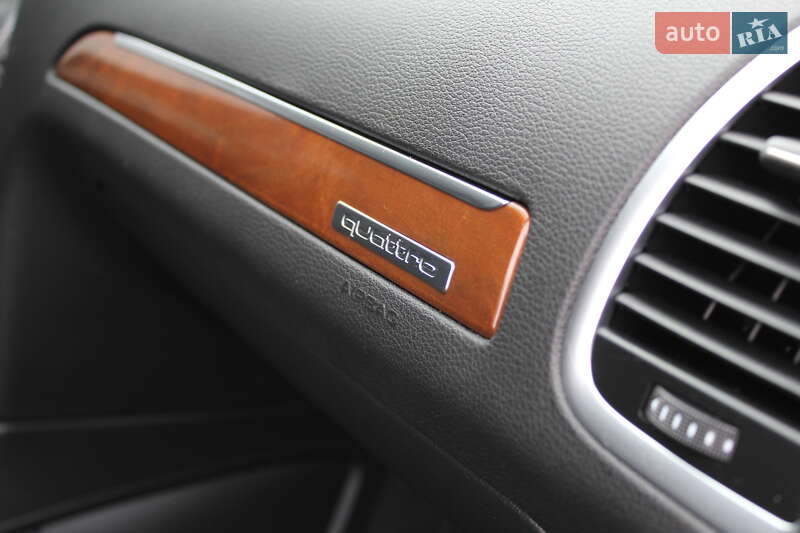 Внедорожник / Кроссовер Audi Q7 2015 в Ровно
