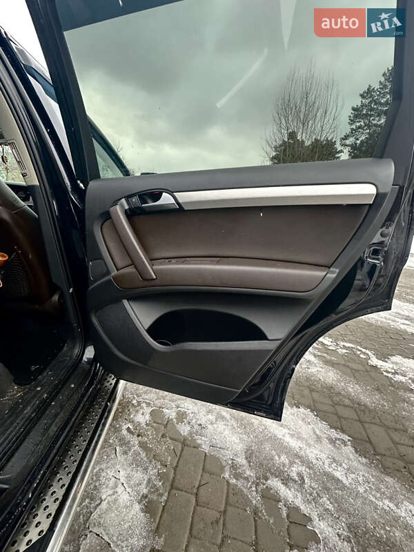 Внедорожник / Кроссовер Audi Q7 2014 в Житомире